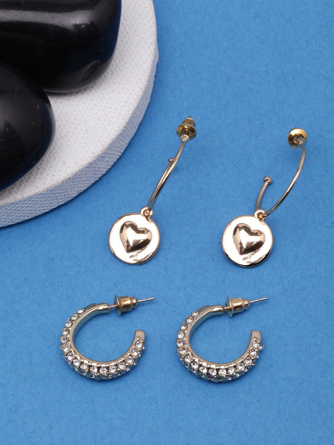 DressBerry Set Of 2 Gold-Plated Circular Rhinestone Studded Half Hoop Earrings, White
DressBerry Set Of 2 Gold-Plated Circular Rhinestone Studded Half Hoop Earrings, White