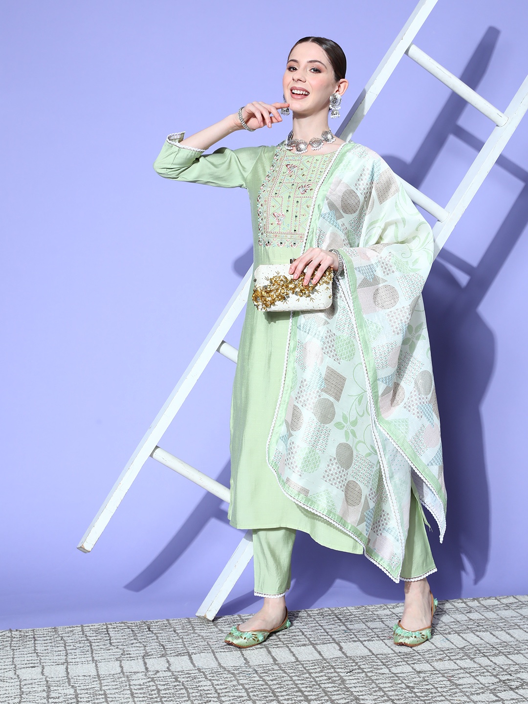Sangria Women Green Floral Embroidered Regular Mirror Work Kurta with Trousers & With Dupatta
Sangria Women Green Floral Embroidered Regular Mirror Work Kurta with Trousers & With Dupatta