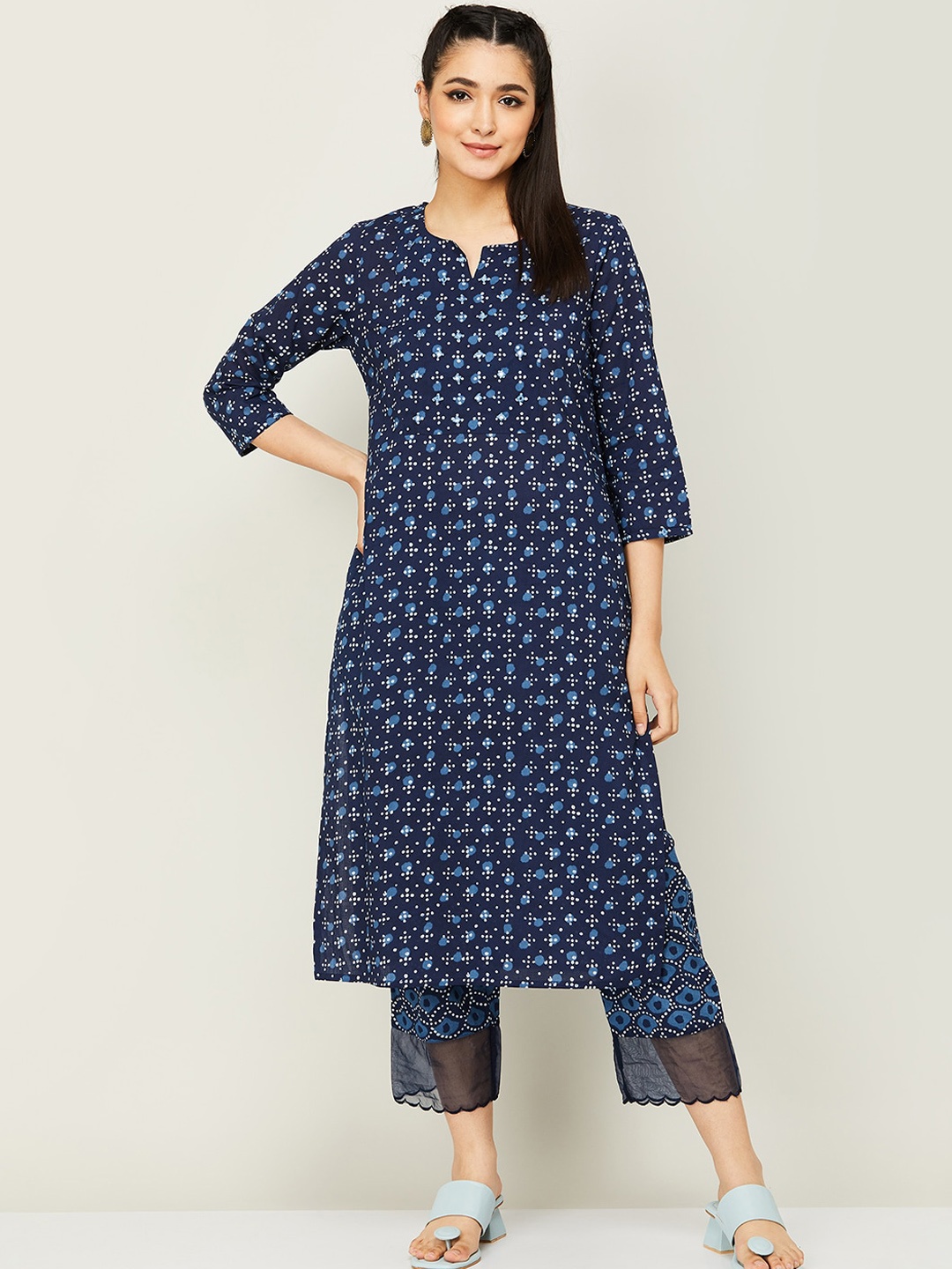 Melange by Lifestyle Ethnic Motifs Printed Pure Cotton Kurta with Trousers, Navy blue
Melange by Lifestyle Ethnic Motifs Printed Pure Cotton Kurta with Trousers, Navy blue