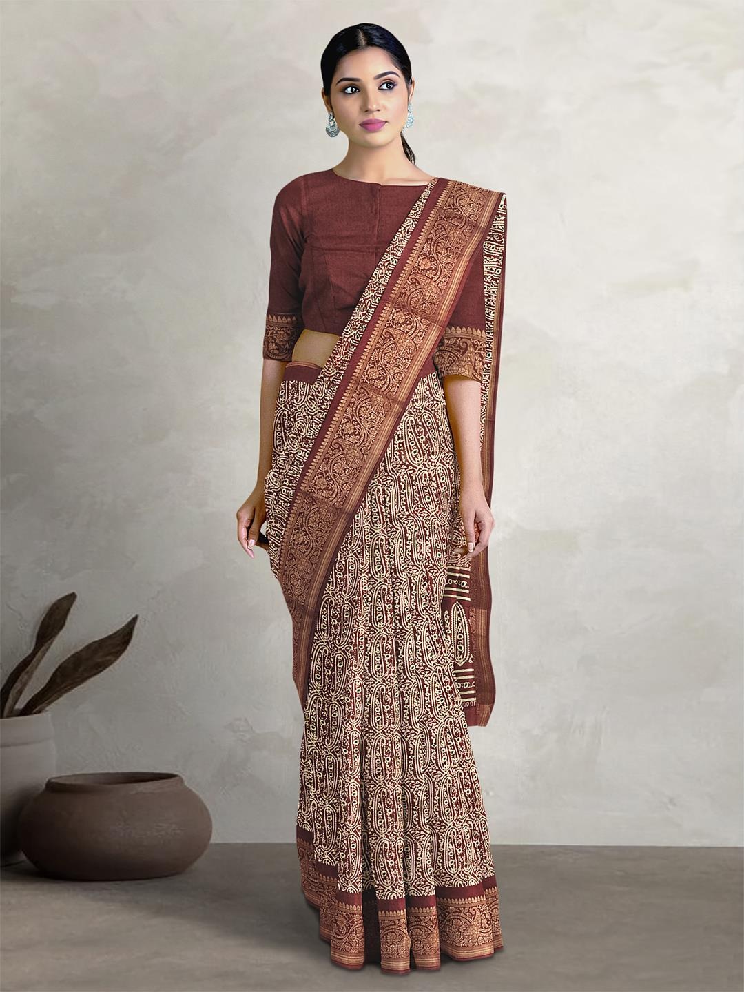Kalamandir Printed Paisley Zari Saree, Cream