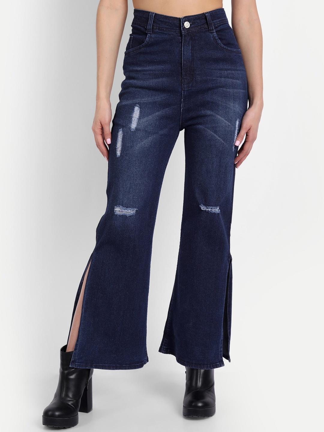 BROADSTAR Women Navy Blue Bootcut High-Rise Mildly Distressed Light Fade Stretchable Jeans
BROADSTAR Women Navy Blue Bootcut High-Rise Mildly Distressed Light Fade Stretchable Jeans