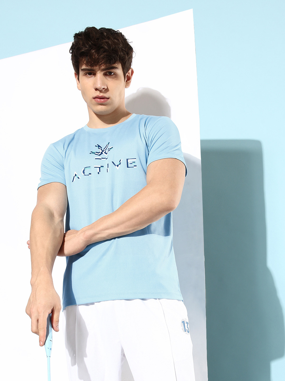 WROGN ACTIVE Men Sky Blue Brand Logo Printed Slim Fit Reimagined Logo Tee Dry Pro T-shirt
WROGN ACTIVE Men Sky Blue Brand Logo Printed Slim Fit Reimagined Logo Tee Dry Pro T-shirt