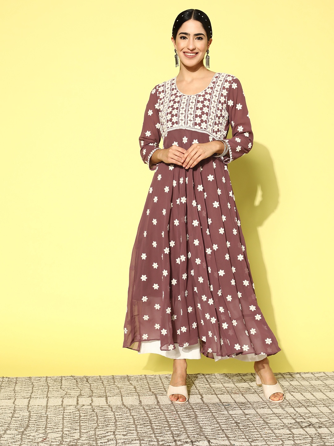 Inddus Floral Embroidered Thread Work Georgette Anarkali Kurta with Inner, Brown
Inddus Floral Embroidered Thread Work Georgette Anarkali Kurta with Inner, Brown