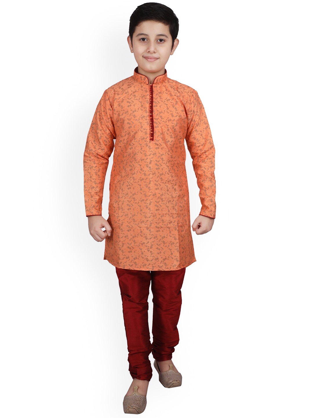 Pro-Ethic STYLE DEVELOPER Boys Floral Printed Mandarin Collar Kurta With Pyjamas, Orange
Pro-Ethic STYLE DEVELOPER Boys Floral Printed Mandarin Collar Kurta With Pyjamas, Orange