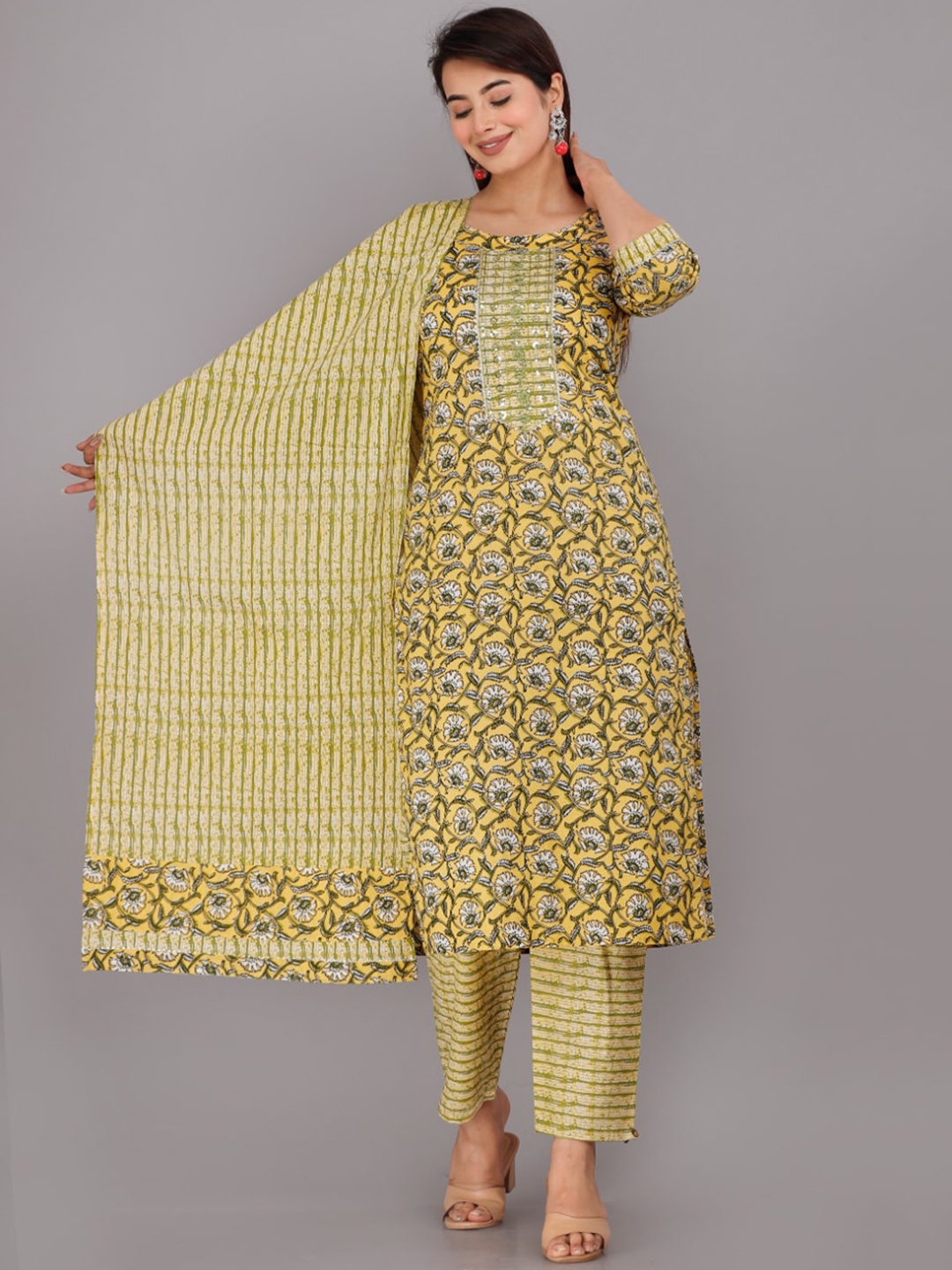 HIGHLIGHT FASHION EXPORT Floral Printed Sequined Pure Cotton Kurta with Trousers & Dupatta, Mustard
HIGHLIGHT FASHION EXPORT Floral Printed Sequined Pure Cotton Kurta with Trousers & Dupatta, Mustard