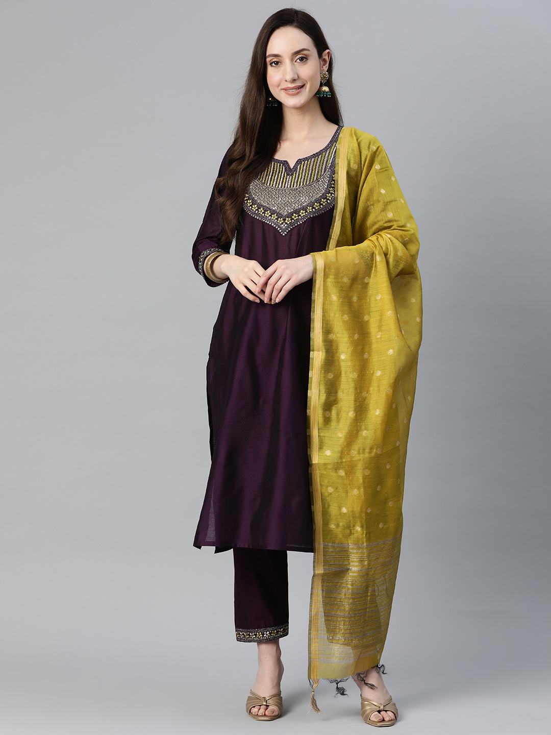 PRASTHAN Yoke Design Regular Sequinned Liva Kurta with Palazzos & With Dupatta, Purple
PRASTHAN Yoke Design Regular Sequinned Liva Kurta with Palazzos & With Dupatta, Purple
