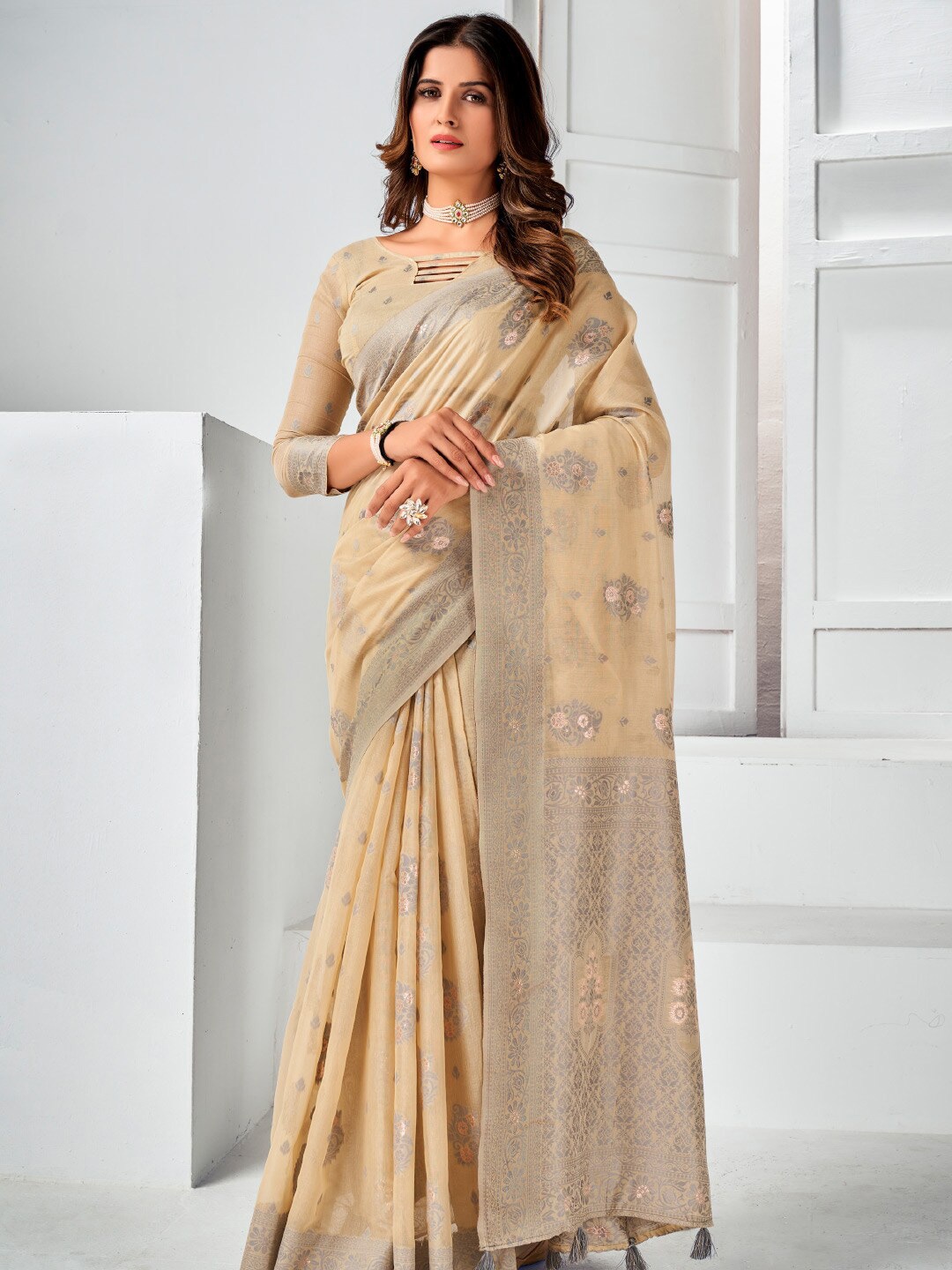 KARAGIRI Ethnic Motif Woven Design Saree, Beige