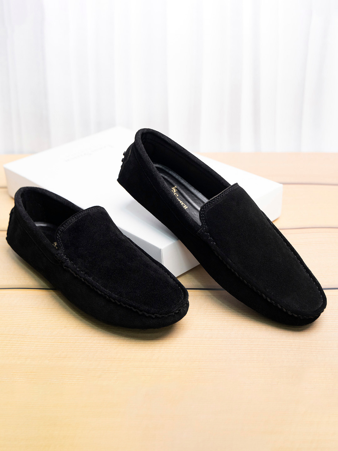 Louis Stitch Men Obsidian Black Italian Suede Leather Handmade Driving Loafers
Louis Stitch Men Obsidian Black Italian Suede Leather Handmade Driving Loafers