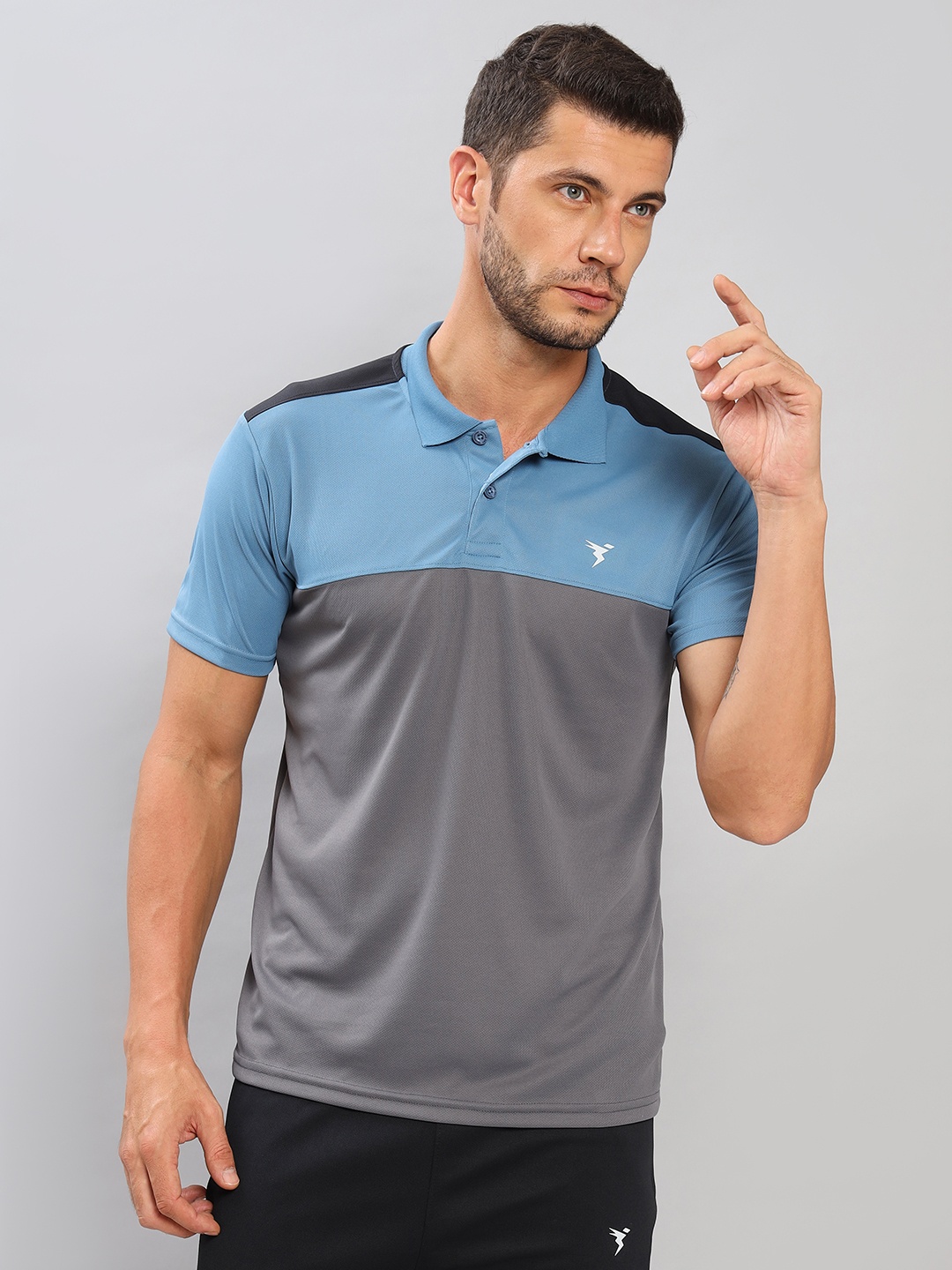 Technosport Polo Collar Colourblocked Regular Fit Antimicrobial Training or Gym T-shirt, Grey
Technosport Polo Collar Colourblocked Regular Fit Antimicrobial Training or Gym T-shirt, Grey