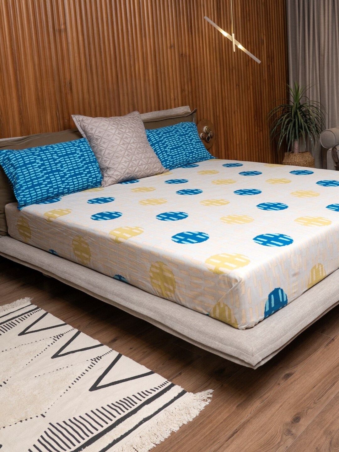 URBAN SPACE Divine Turquoise Blue 144 TC Pure Cotton Queen Bedsheet With 2 Pillow Covers, White
URBAN SPACE Divine Turquoise Blue 144 TC Pure Cotton Queen Bedsheet With 2 Pillow Covers, White