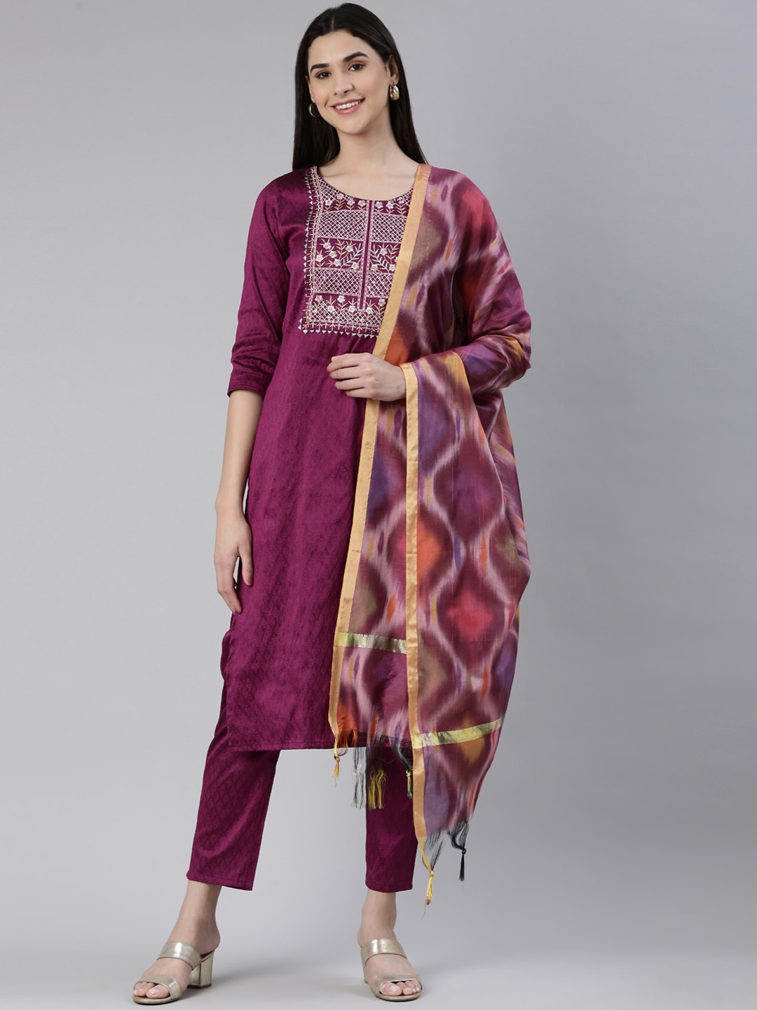 KALINI Floral Embroidered Gotta Patti Pure Cotton Kurta with Trousers & Dupatta, Purple
KALINI Floral Embroidered Gotta Patti Pure Cotton Kurta with Trousers & Dupatta, Purple