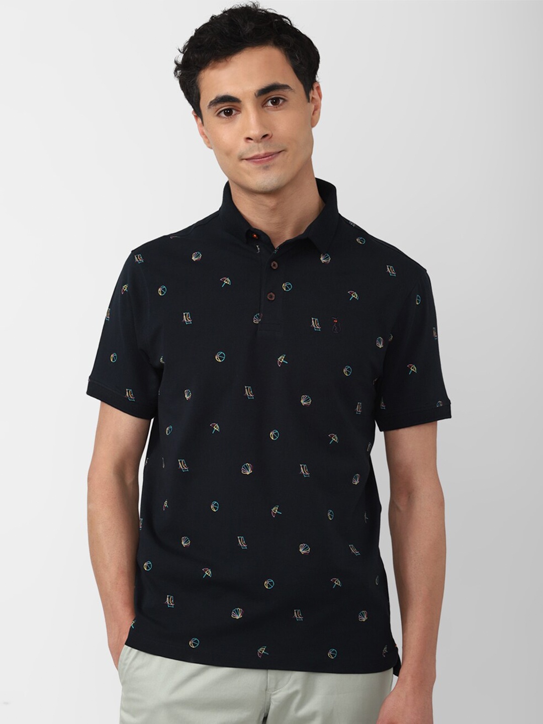 SIMON CARTER LONDON Coversational printed Polo Collar Cotton Slim Fit T-shirt, Black
SIMON CARTER LONDON Coversational printed Polo Collar Cotton Slim Fit T-shirt, Black