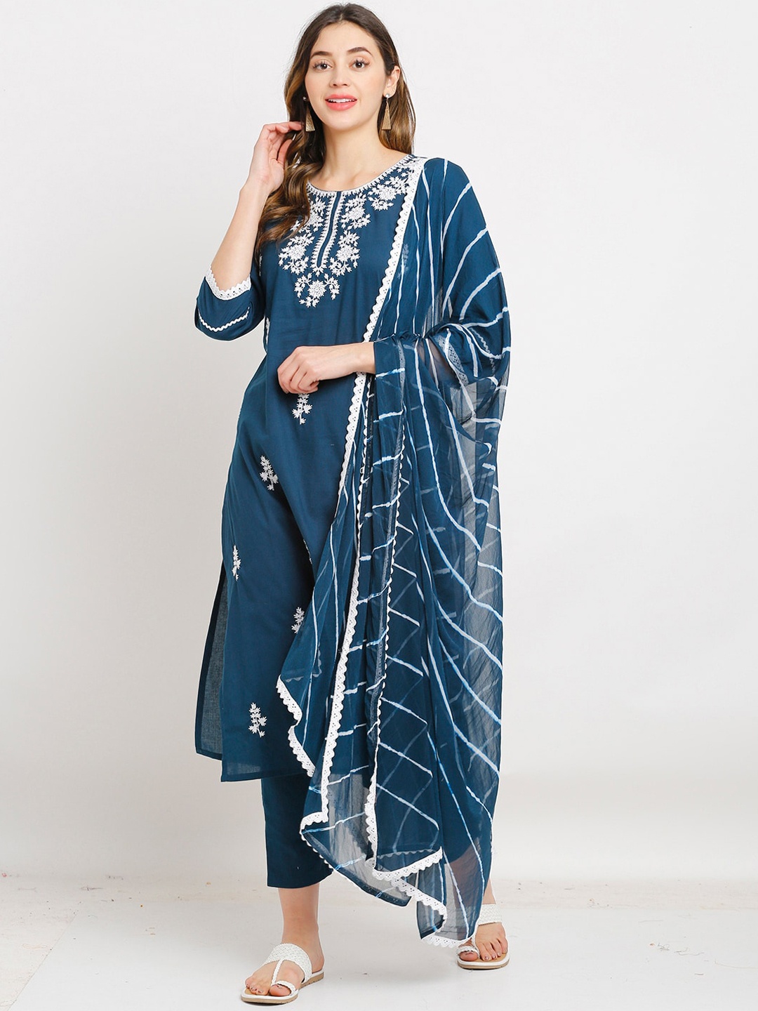 Rajnandini Floral Embroidered Thread Work Pure Cotton Kurta With Dupatta, Navy blue
Rajnandini Floral Embroidered Thread Work Pure Cotton Kurta With Dupatta, Navy blue
