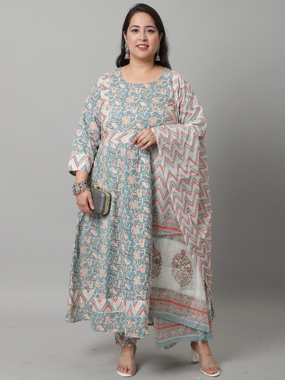 Rajnandini Plus Size Floral Printed Anarkali Pure Cotton Kurta with Trousers & Dupatta, Blue
Rajnandini Plus Size Floral Printed Anarkali Pure Cotton Kurta with Trousers & Dupatta, Blue
