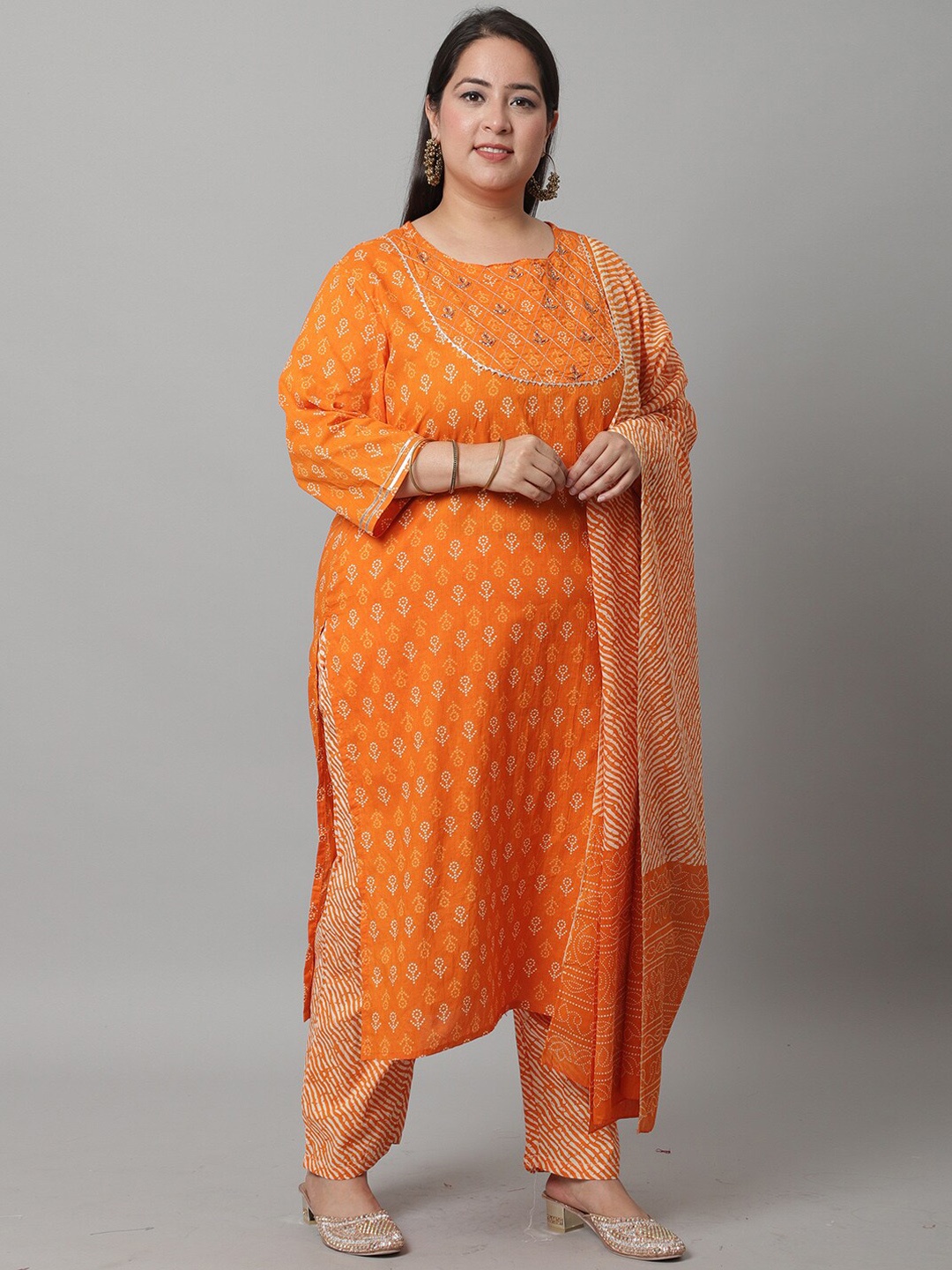 Rajnandini Plus Size Floral Printed Gotta Patti Pure Cotton Kurta With Trousers & Dupatta, Orange
Rajnandini Plus Size Floral Printed Gotta Patti Pure Cotton Kurta With Trousers & Dupatta, Orange