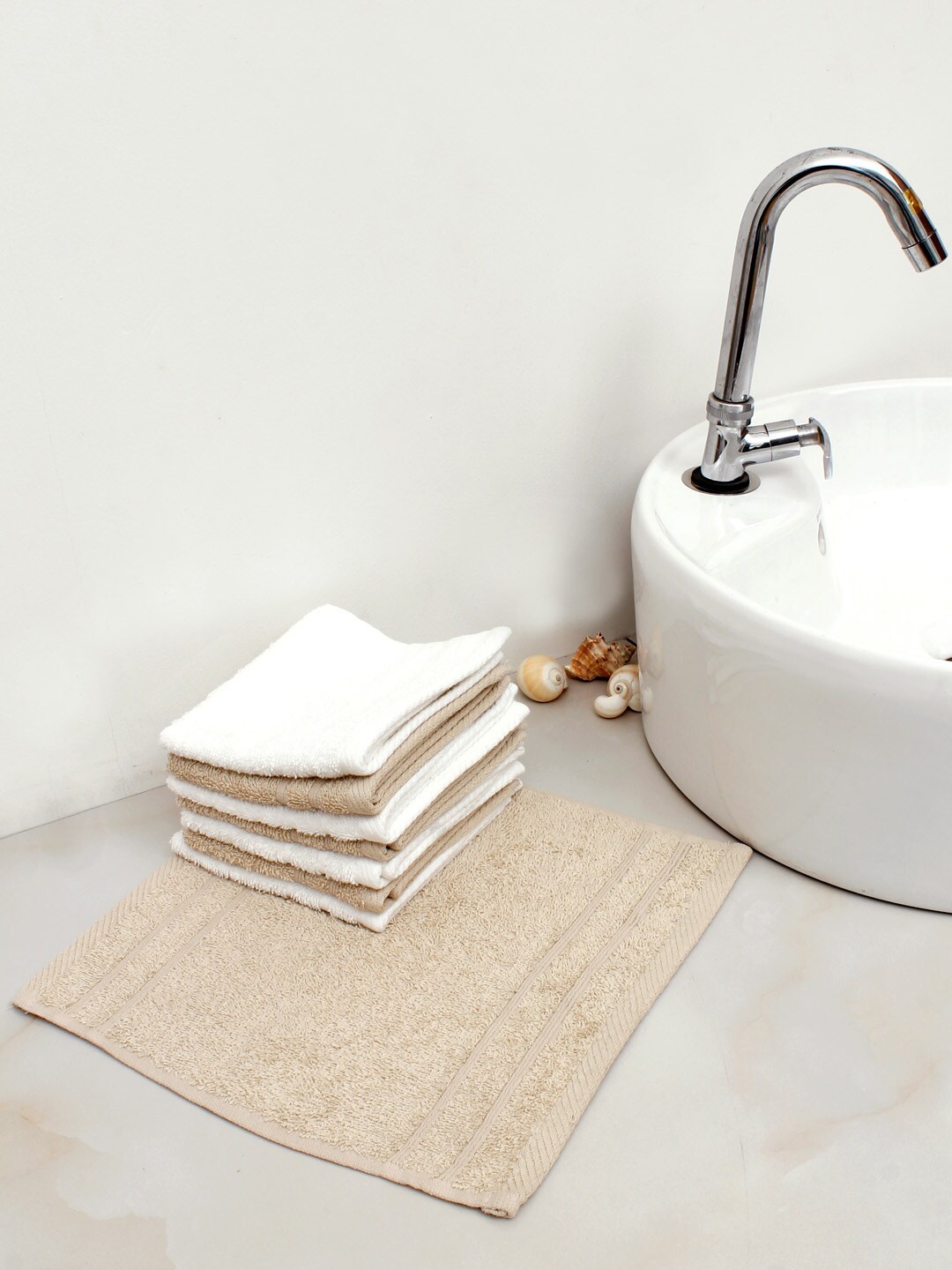 AVI Living White & Beige-Coloured 8-Pcs 500 GSM Highly Absorbent Pure Cotton Face Towels
AVI Living White & Beige-Coloured 8-Pcs 500 GSM Highly Absorbent Pure Cotton Face Towels