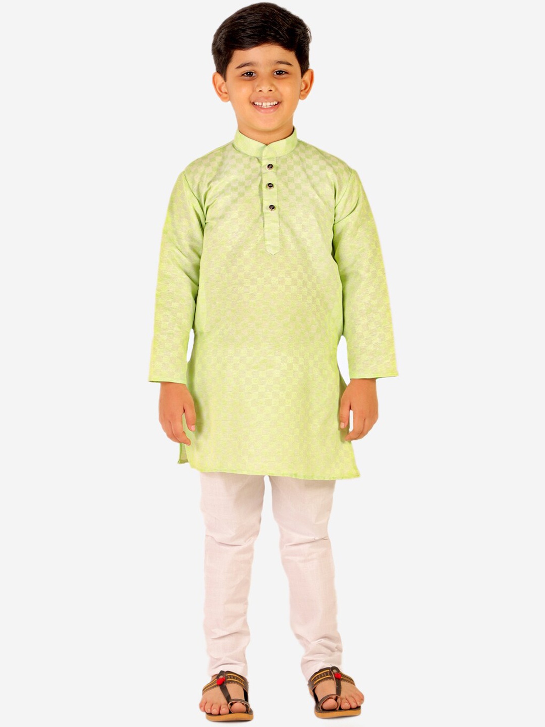 Pro-Ethic STYLE DEVELOPER Boys Geometric Woven Design Pure Cotton Kurta With Pyjamas, Green
Pro-Ethic STYLE DEVELOPER Boys Geometric Woven Design Pure Cotton Kurta With Pyjamas, Green