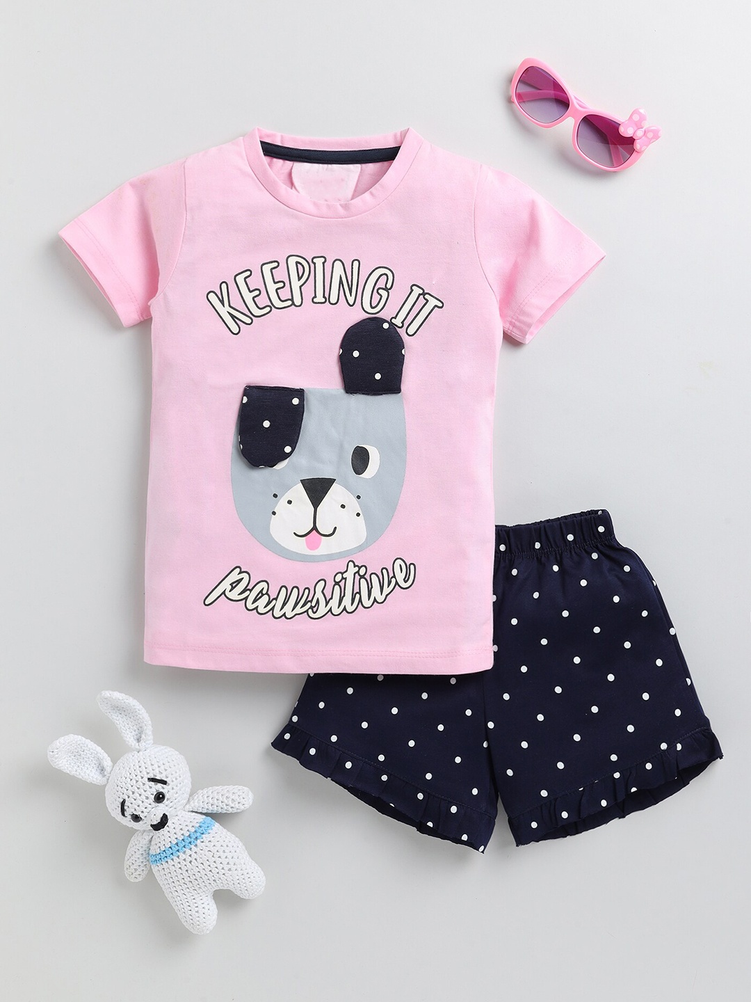 YK Girls Printed Pure Cotton Round Neck Short Sleeves T-shirt with Shorts Clothing Set, Pink
YK Girls Printed Pure Cotton Round Neck Short Sleeves T-shirt with Shorts Clothing Set, Pink