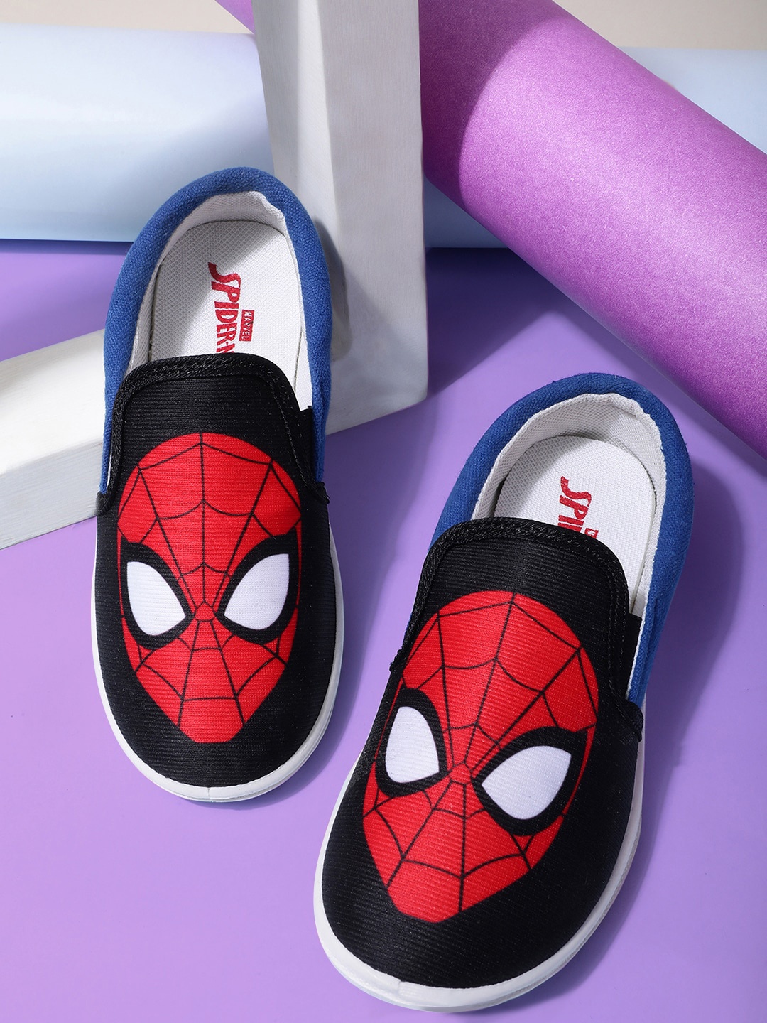 Kids Ville Boys Spiderman Printed Lightweight Comfort Insole Canvas Slip On Sneakers, Black
Kids Ville Boys Spiderman Printed Lightweight Comfort Insole Canvas Slip On Sneakers, Black