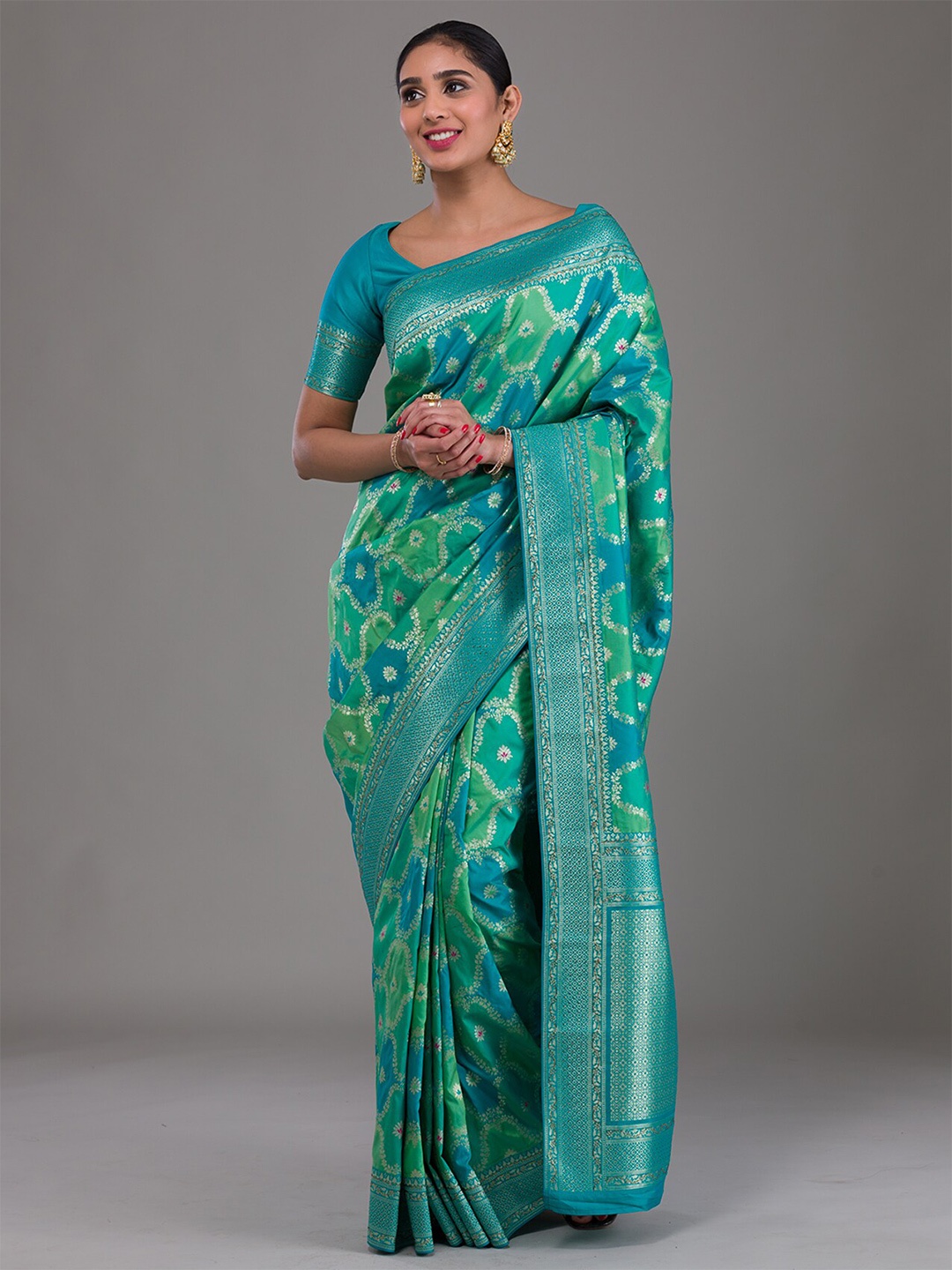 Koskii Woven Design Silk Blend Saree, Green