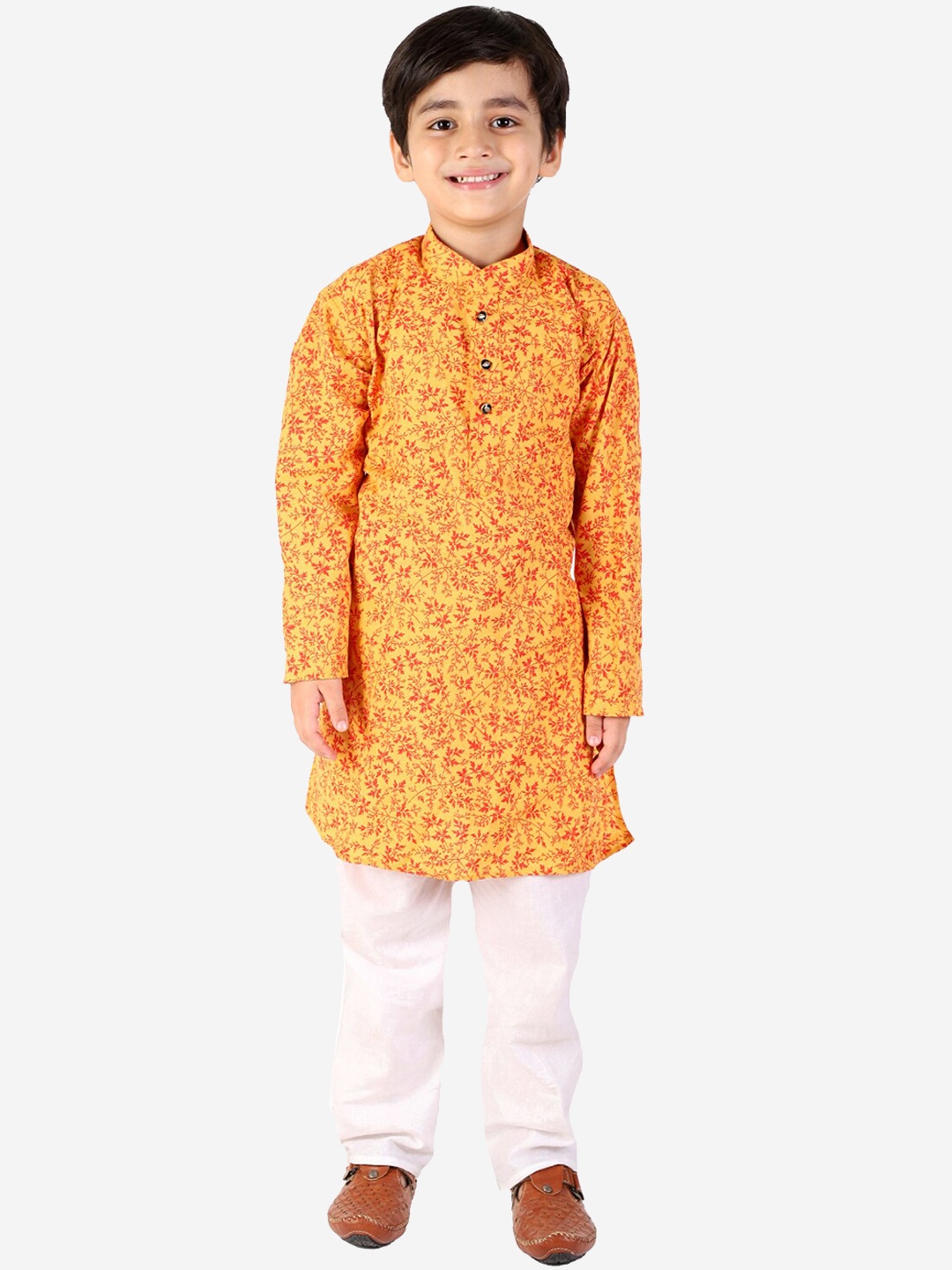 Pro-Ethic STYLE DEVELOPER Boys Floral Printed Pure Cotton Kurta with Pyjamas, Yellow
Pro-Ethic STYLE DEVELOPER Boys Floral Printed Pure Cotton Kurta with Pyjamas, Yellow