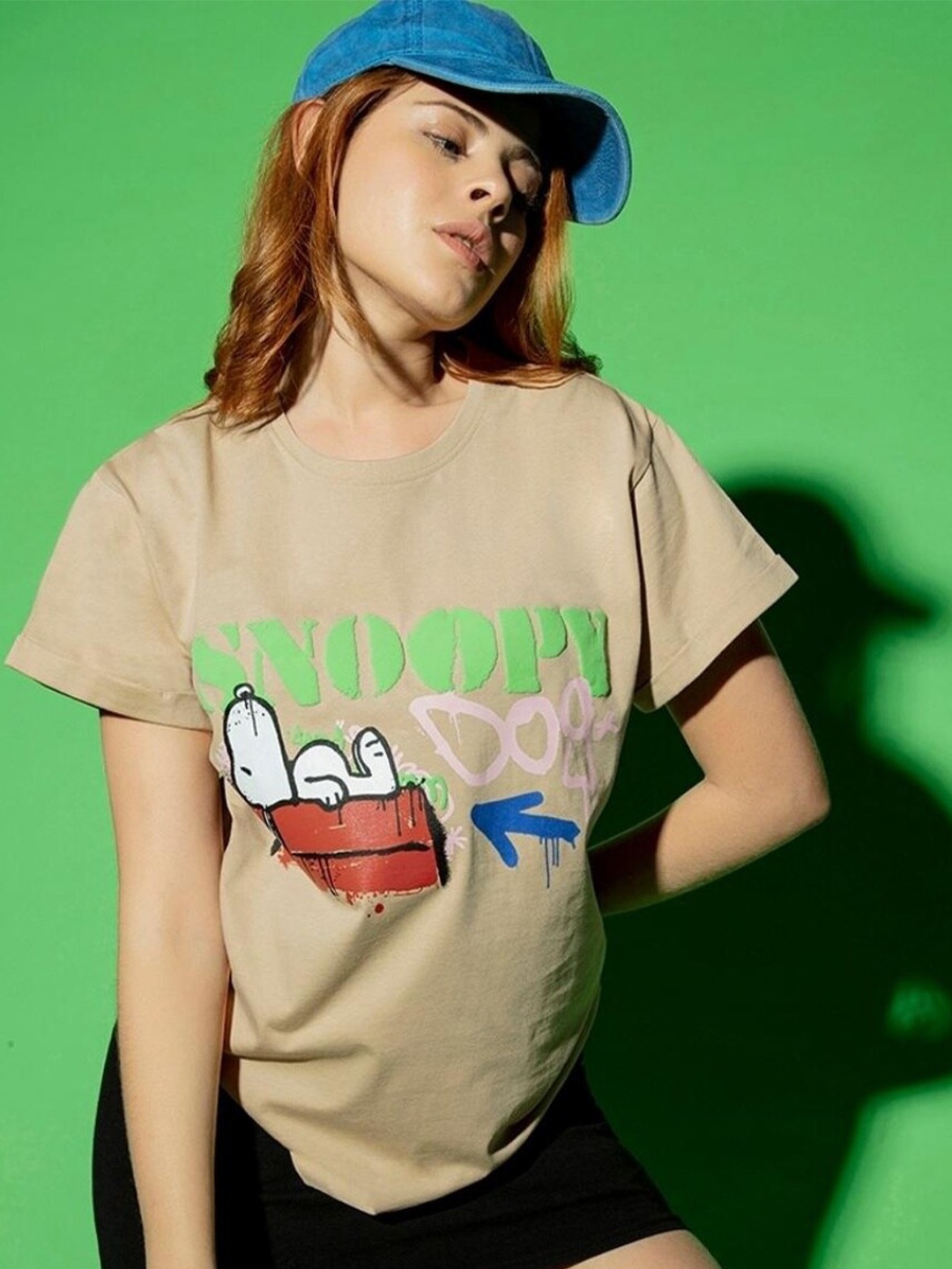 Bewakoof Official Peanuts Merchandise 's Snoopy Dog Graphic Printed Boyfriend T-shirt, Brown
Bewakoof Official Peanuts Merchandise 's Snoopy Dog Graphic Printed Boyfriend T-shirt, Brown