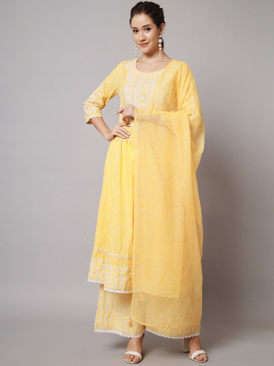 Nehamta Bandhani Printed Thread Work A-Line Pure Cotton Kurta with Palazzos & Dupatta, Yellow
Nehamta Bandhani Printed Thread Work A-Line Pure Cotton Kurta with Palazzos & Dupatta, Yellow