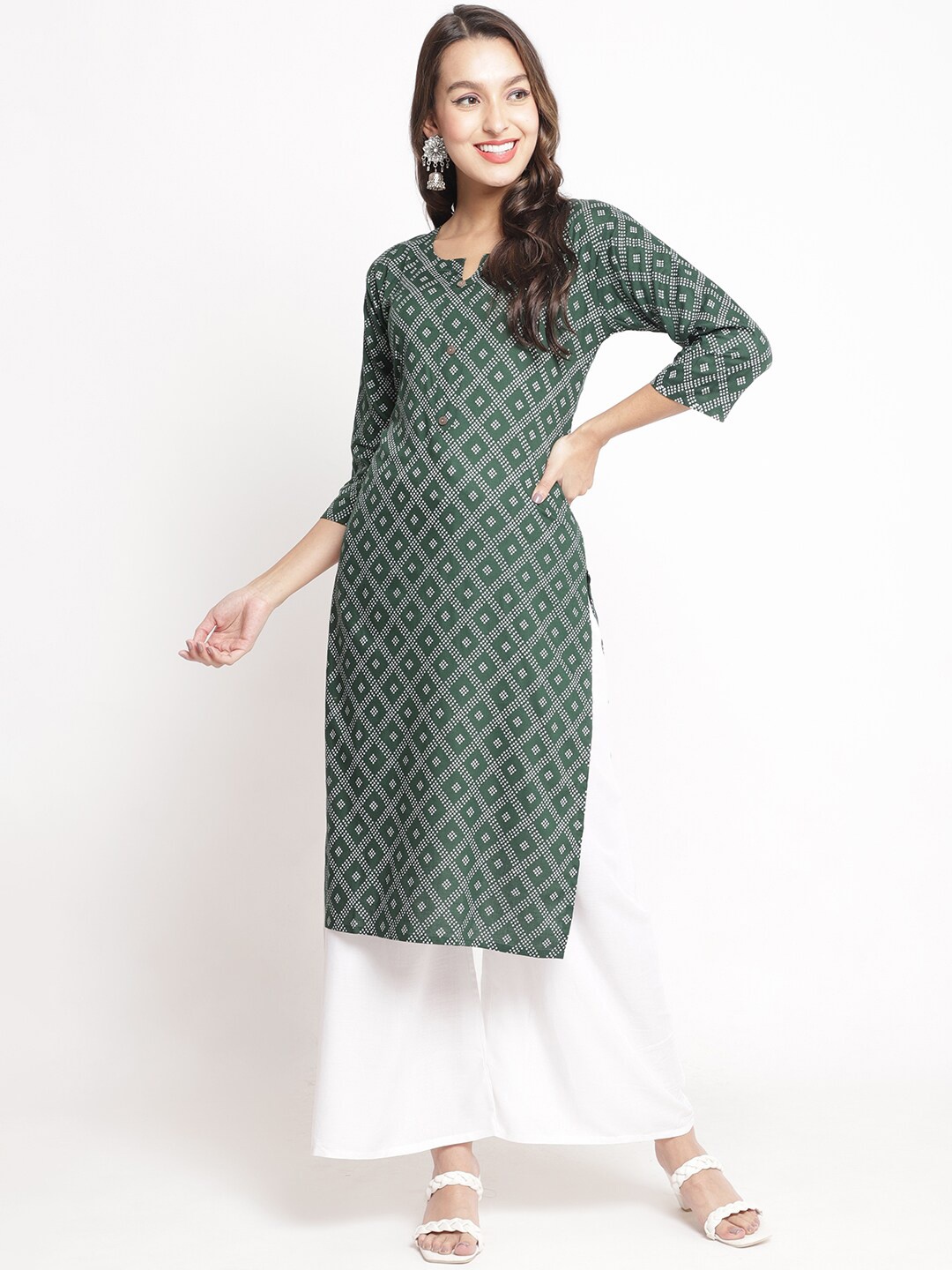 Jinfo Bandhani Printed Straight Kurta with Palazzos, Green
