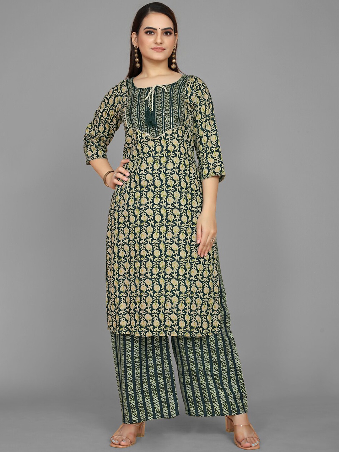 kasee Tie-Up Neck Ethnic Motifs Printed Sequinned Straight Kurta with Palazzos, Green
kasee Tie-Up Neck Ethnic Motifs Printed Sequinned Straight Kurta with Palazzos, Green