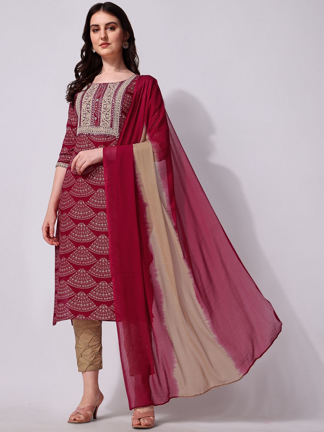 Berrylicious Bandhani Printed Thread & Mirror Work Kurta with Trousers & Dupatta, Maroon