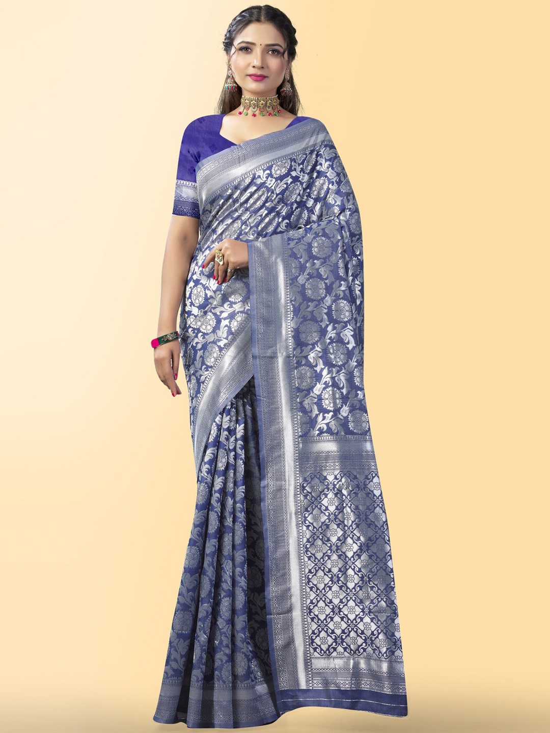 Naishu Trendz Floral Woven Design Pure Silk Kanjeevaram Saree, Blue