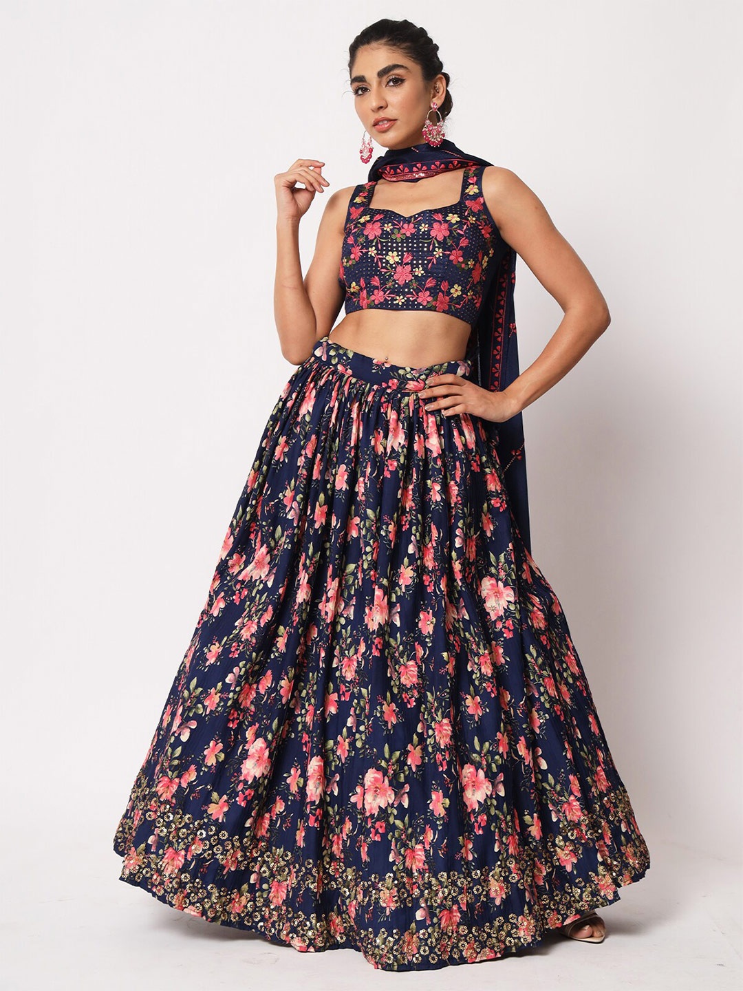 ODETTE Floral Embroidered Semi-Stitched Lehenga & Unstitched Blouse With Dupatta, Navy blue
ODETTE Floral Embroidered Semi-Stitched Lehenga & Unstitched Blouse With Dupatta, Navy blue