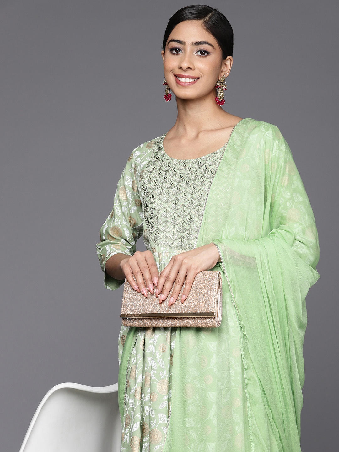 Libas Floral Yoke Design Pleated Thread Work Kurta with Trousers & With Dupatta, Green
Libas Floral Yoke Design Pleated Thread Work Kurta with Trousers & With Dupatta, Green