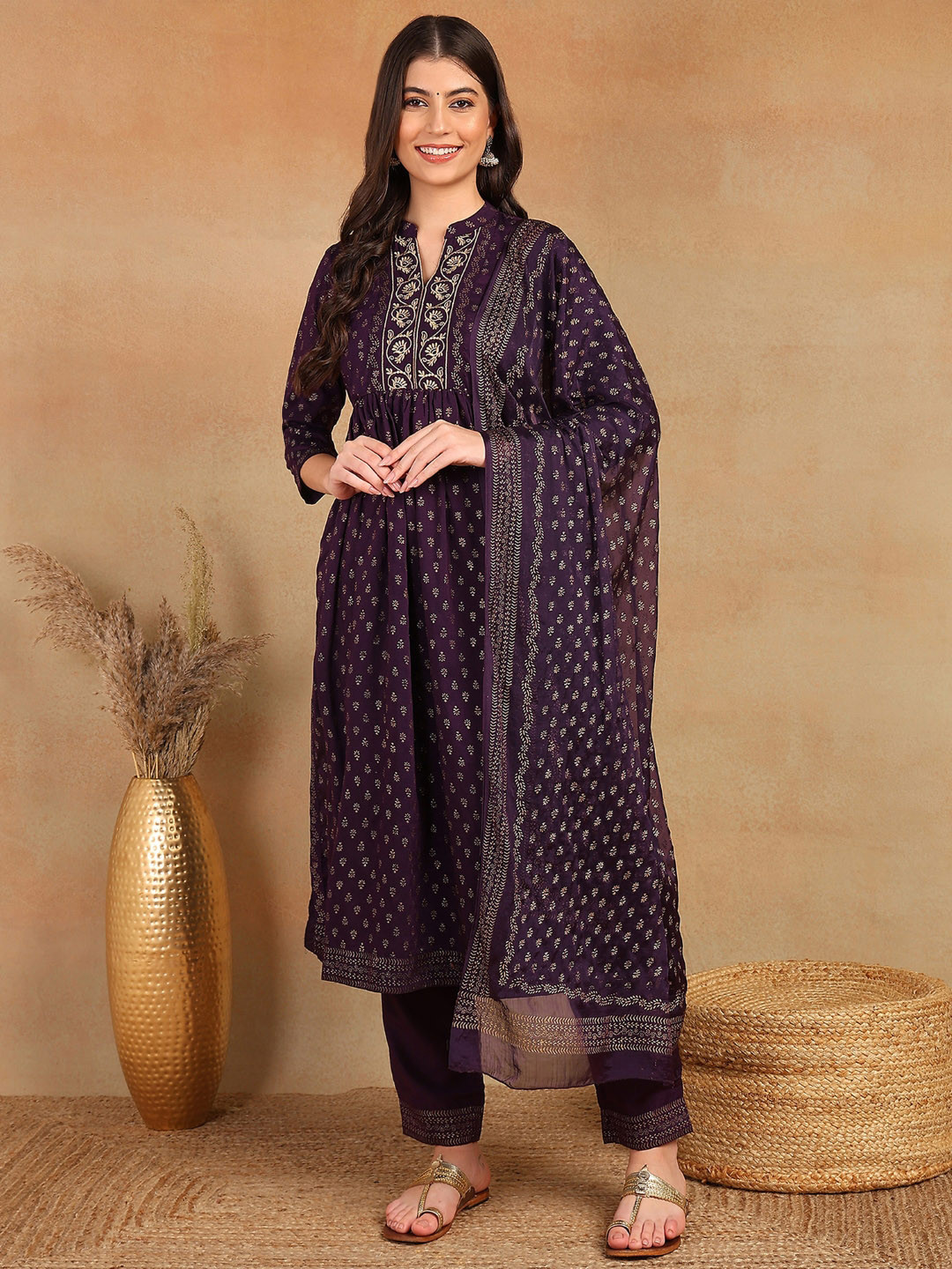 AHIKA Ethnic Motifs Printed Empire Kurta with Trousers & With Dupatta, Purple
AHIKA Ethnic Motifs Printed Empire Kurta with Trousers & With Dupatta, Purple