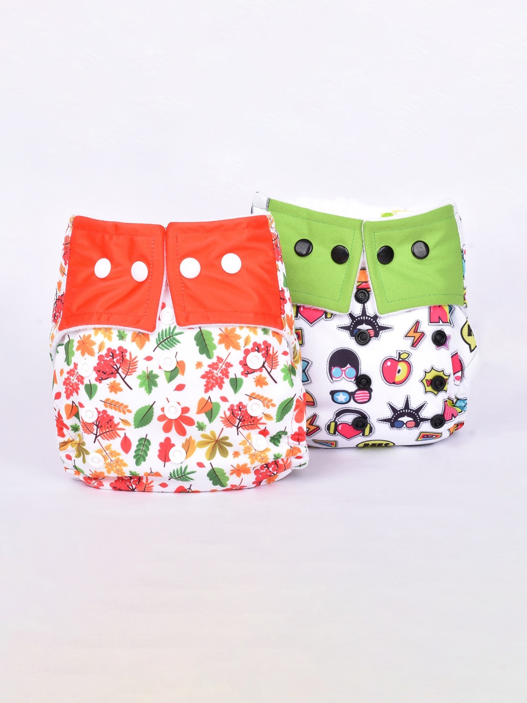 Moms Home Infants Set of 2 Baby Reusable Cotton Printed Pocket Diapers with 2 Inserts, Green
Moms Home Infants Set of 2 Baby Reusable Cotton Printed Pocket Diapers with 2 Inserts, Green