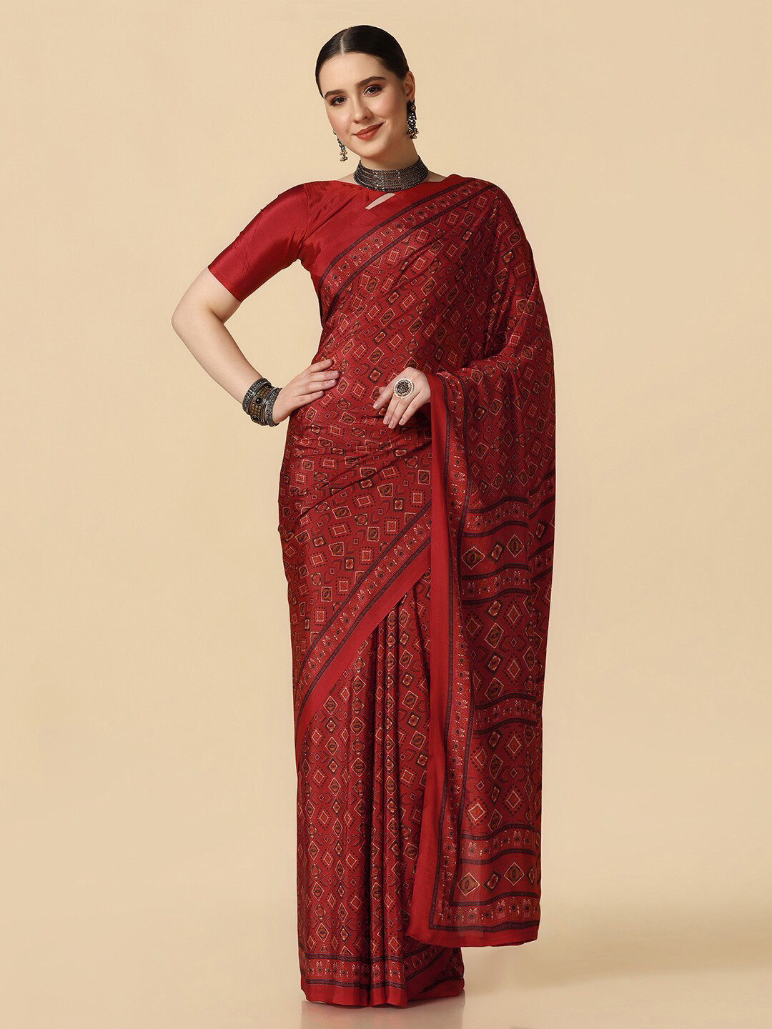 Satrani Geometric Printed Silk Blend Saree, Red
Satrani Geometric Printed Silk Blend Saree, Red