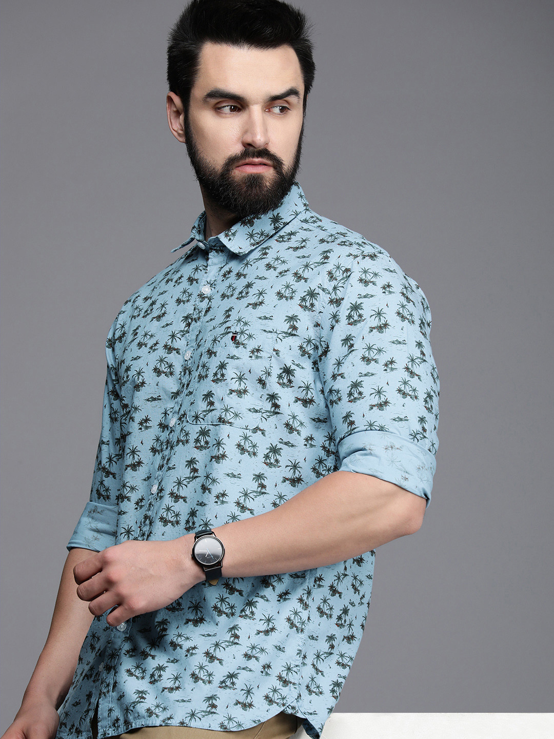 Louis Philippe Jeans Pure Cotton Slim Fit Tropical Printed Casual Shirt, Blue
Louis Philippe Jeans Pure Cotton Slim Fit Tropical Printed Casual Shirt, Blue