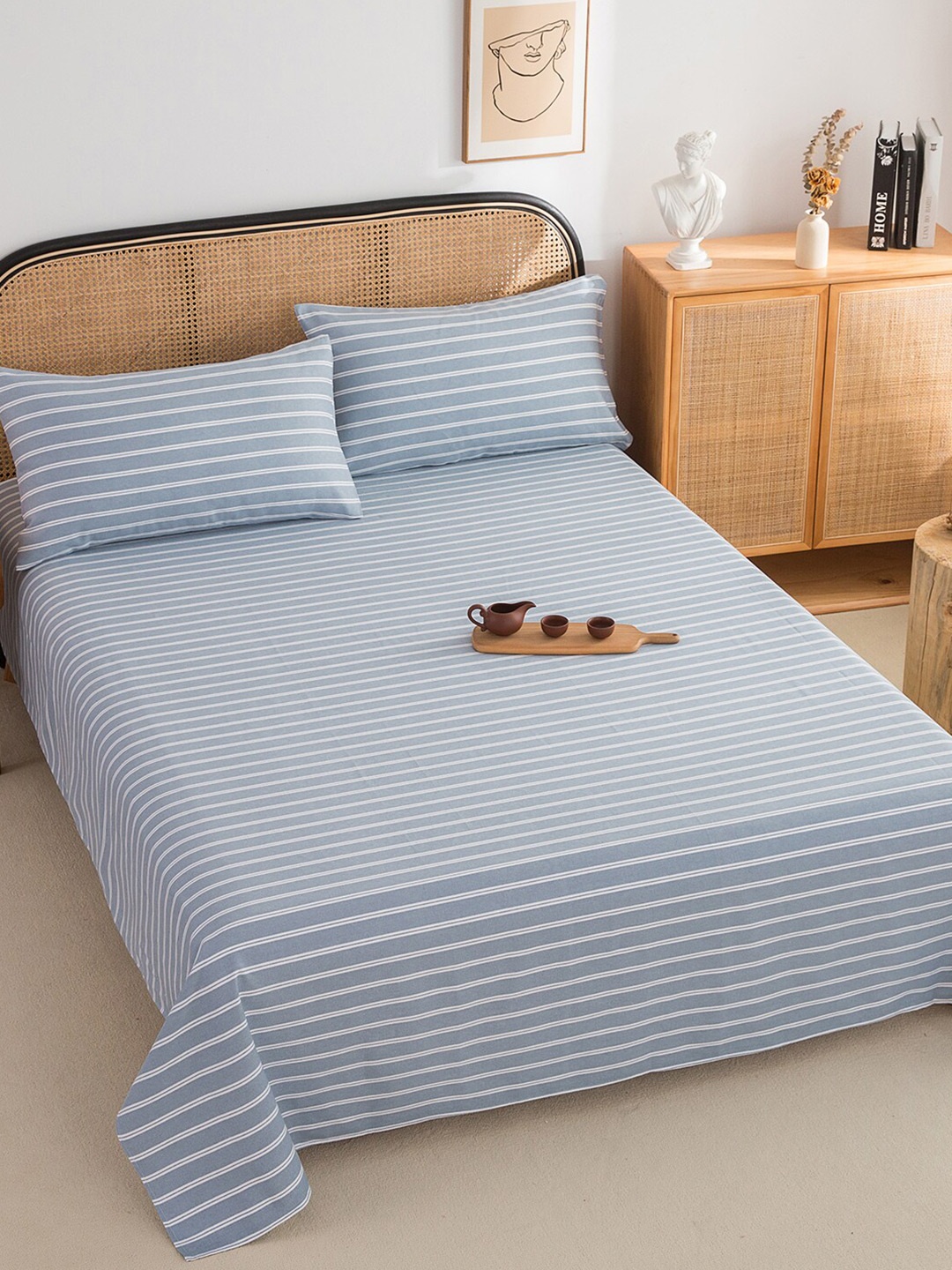 JC Collection Blue & White Striped 220 TC Pure Cotton King Bedsheet With 2 Pillow Covers
JC Collection Blue & White Striped 220 TC Pure Cotton King Bedsheet With 2 Pillow Covers