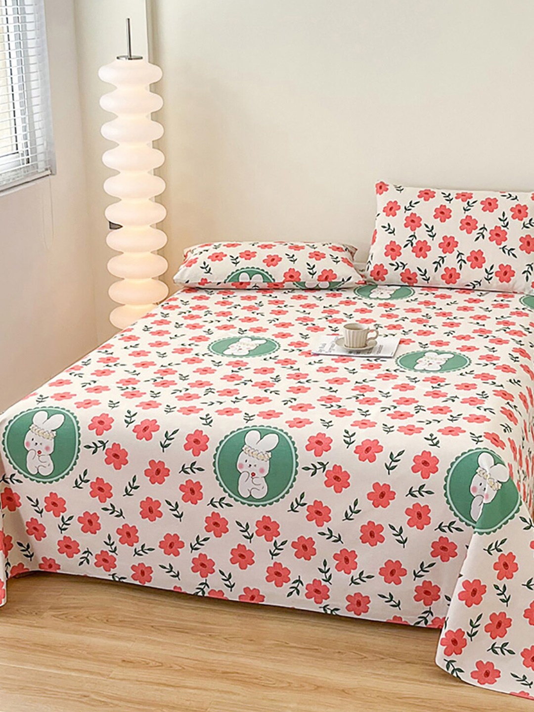 JC Collection Red & White Floral Printed 186 TC Cotton Queen Bedsheet & Pillow Covers
JC Collection Red & White Floral Printed 186 TC Cotton Queen Bedsheet & Pillow Covers