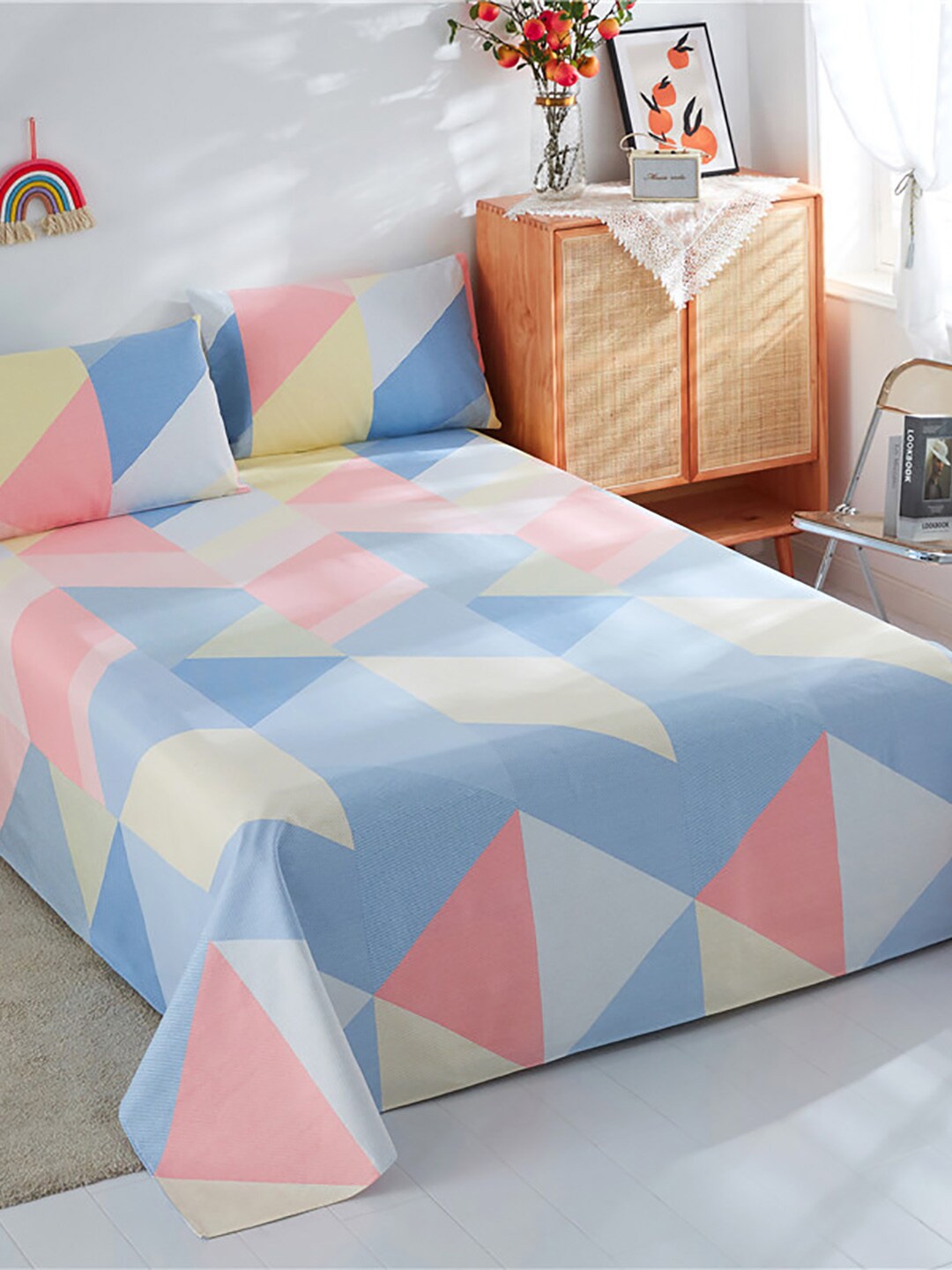 JC HOME Blue & Pink Geometric 186 TC Pure Cotton Queen Bedsheet With 2 Pillow Covers
JC HOME Blue & Pink Geometric 186 TC Pure Cotton Queen Bedsheet With 2 Pillow Covers