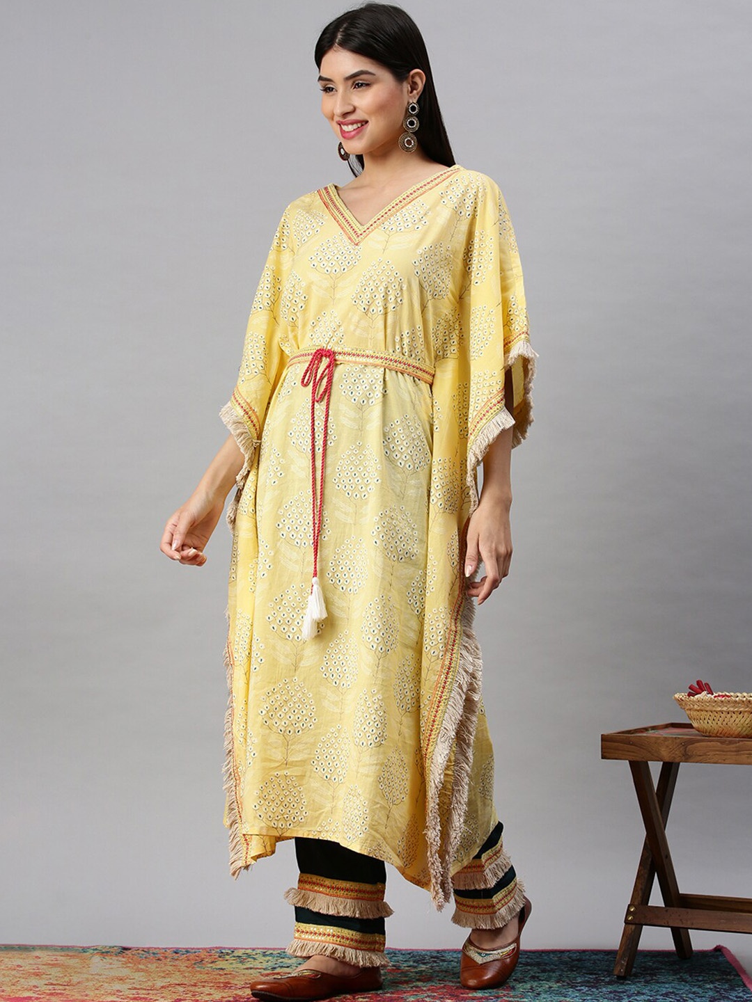 SHOWOFF Floral Printed V Neck Thread Work Foil Kaftan Kurta With Trousers, Yellow
SHOWOFF Floral Printed V Neck Thread Work Foil Kaftan Kurta With Trousers, Yellow
