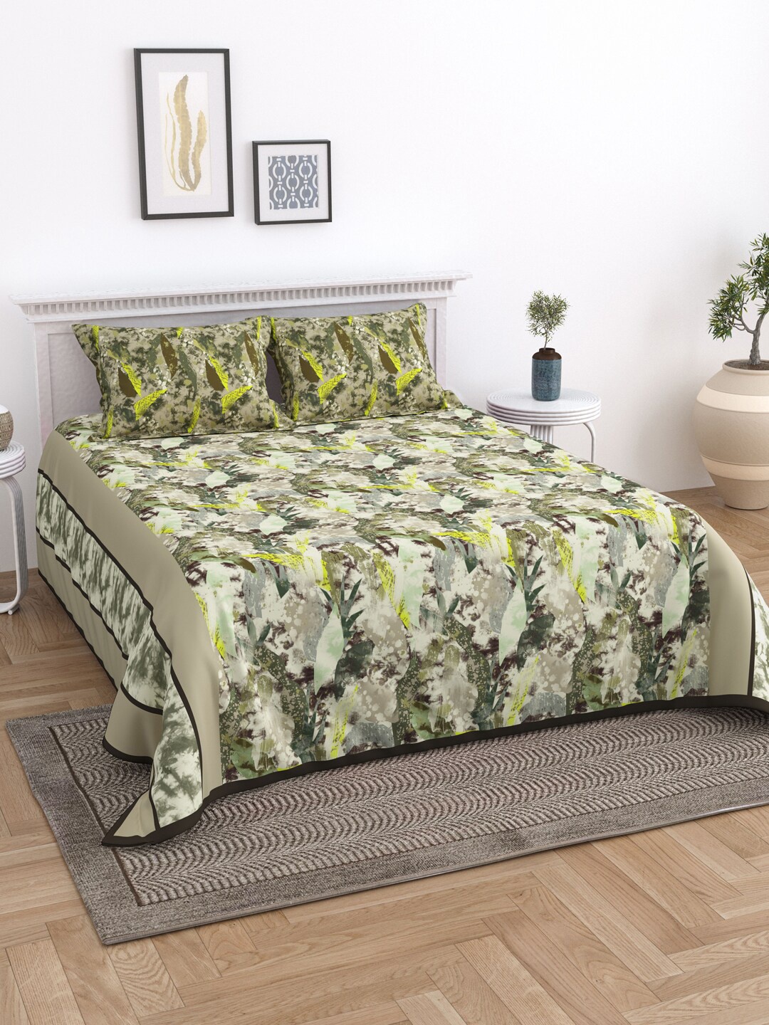 EverHOME Beige & Green Abstract Printed Cotton Double King Bed Cover With 2 Pillow Covers
EverHOME Beige & Green Abstract Printed Cotton Double King Bed Cover With 2 Pillow Covers