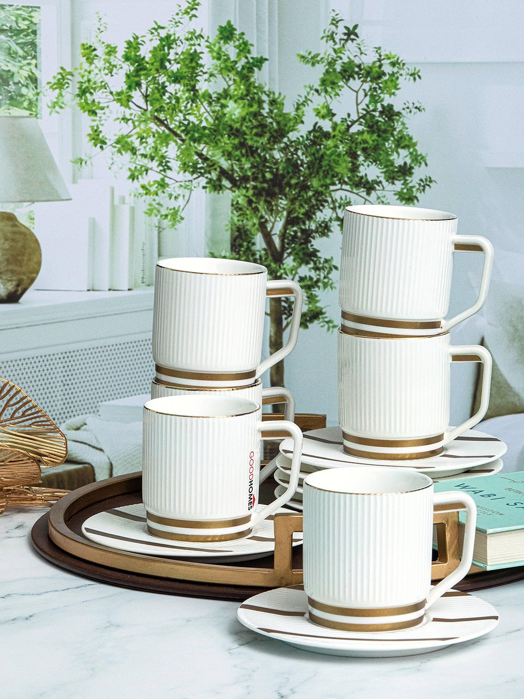 GOODHOMES White & Gold-Toned 12 Pieces Porcelain Glossy Coffee Cups & Saucers 240 ml Each
GOODHOMES White & Gold-Toned 12 Pieces Porcelain Glossy Coffee Cups & Saucers 240 ml Each