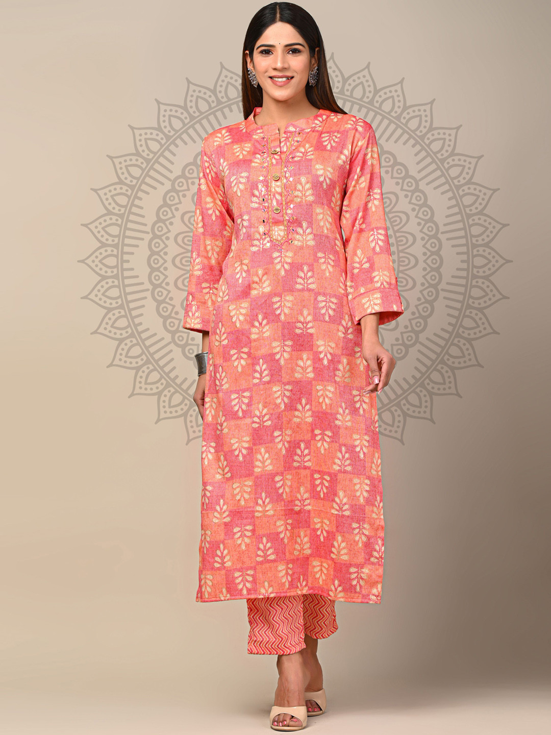 DHRTI Floral Printed Mirror Work Kurta with Trousers, Red
DHRTI Floral Printed Mirror Work Kurta with Trousers, Red