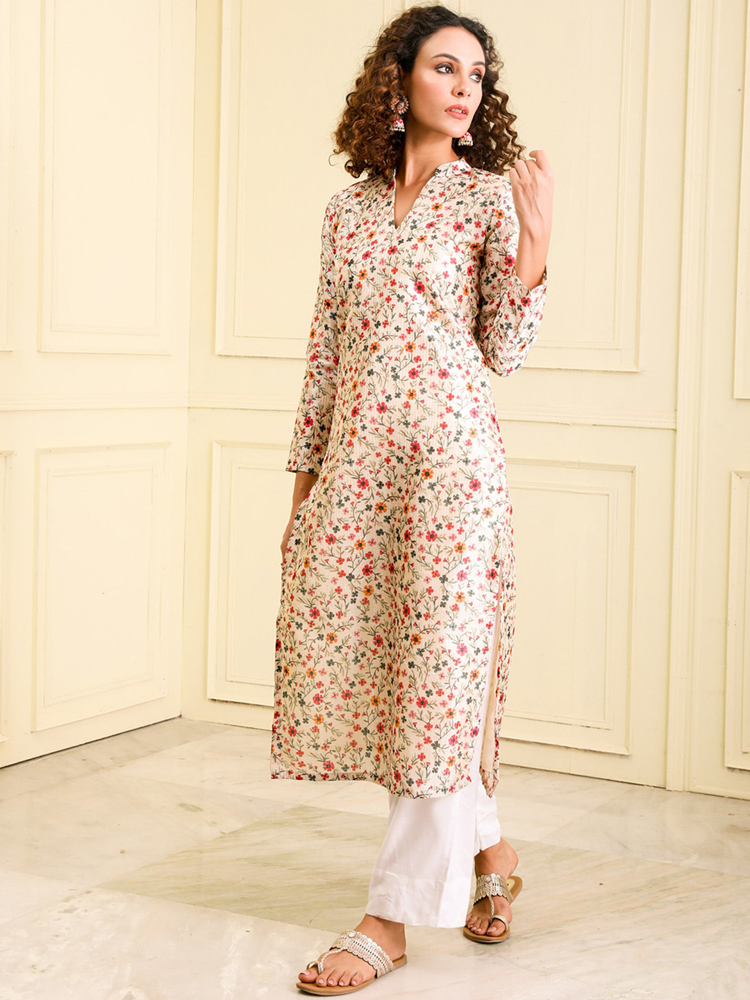 BEATITUDE Mandarin Collar Floral Printed Brocade Kurta, Off white 
BEATITUDE Mandarin Collar Floral Printed Brocade Kurta, Off white