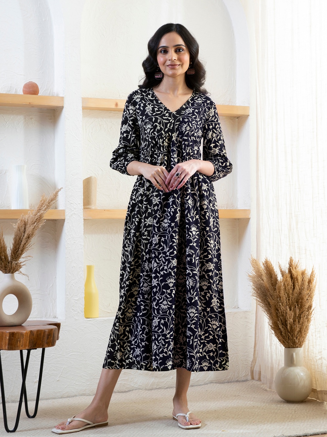 Rustorange Ethnic Motifs Print Maxi Ethnic Dress, Black
