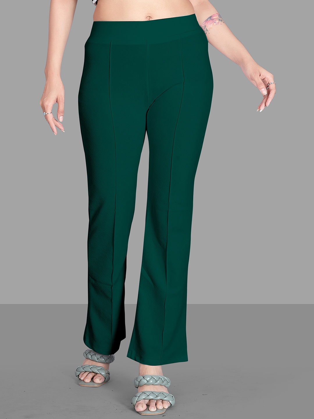 Jinax Women Relaxed Straight Leg Straight Fit High-Rise Easy Wash Bootcut Trousers, Green
Jinax Women Relaxed Straight Leg Straight Fit High-Rise Easy Wash Bootcut Trousers, Green