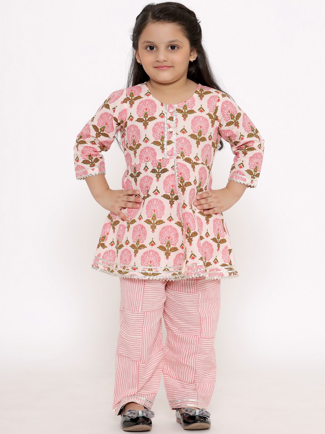 Readiprint Fashions Girls Floral Printed Gotta Patti A-Line Kurta with Palazzos, Pink
Readiprint Fashions Girls Floral Printed Gotta Patti A-Line Kurta with Palazzos, Pink