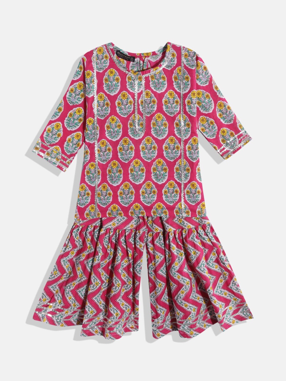 Readiprint Fashions Girls Floral Printed Gotta Patti Pure Cotton Kurta With Sharara, Pink
Readiprint Fashions Girls Floral Printed Gotta Patti Pure Cotton Kurta With Sharara, Pink