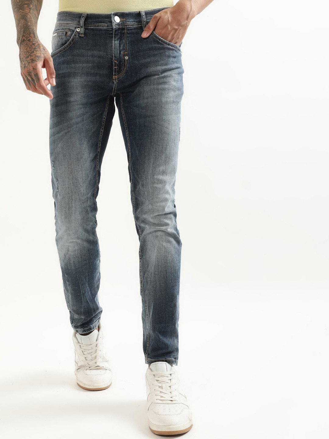 Antony Morato Men Super Skinny Fit Cotton Heavy Fade Crinkle Stretchable Jeans, Navy blue
Antony Morato Men Super Skinny Fit Cotton Heavy Fade Crinkle Stretchable Jeans, Navy blue